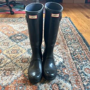 Authentic Tall Hunter Rain Boots - Women’s Size 9